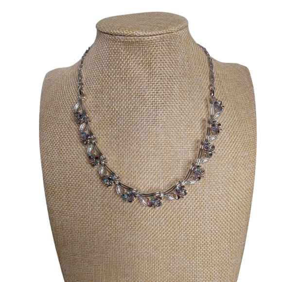 LISNER VINTAGE NECKLACE‎ LEAF MOTIF BLUE AURORA BOREALIS COLLAR CHOKER